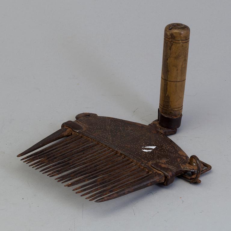 AN CAST IRON ITEMS, 18th/19th century.