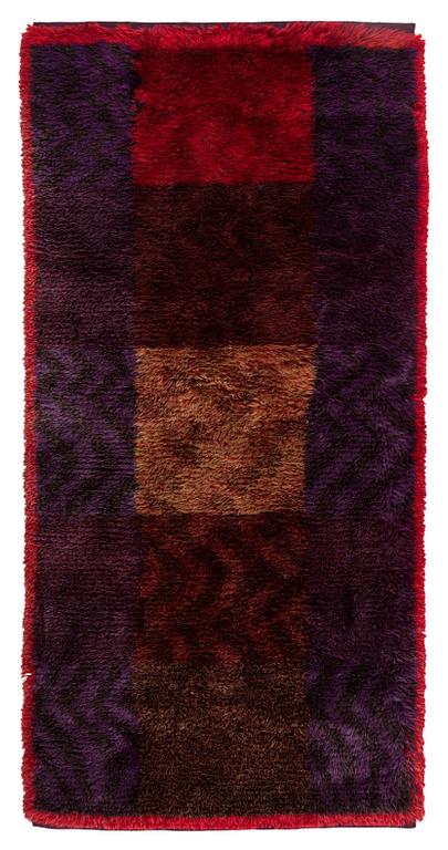 Uhra-Beata Simberg-Ehrström, rya rug, for Friends of Finnish Handicraft. Circa 205 x 105 cm.