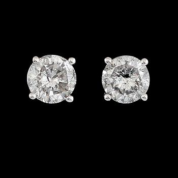 ÖRHÄNGEN, 1 par, 14K vitguld, briljantslipade diamanter tot ca 0.40 ct.