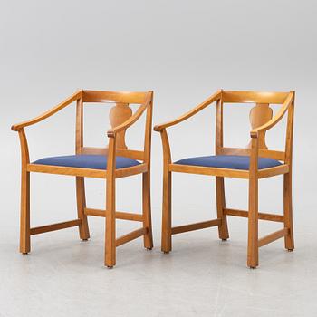 Carl Malmsten, A pair of "The City Hall Chair" armchairs.