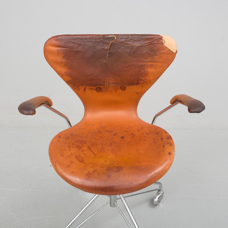 KONTORSSTOL, "Sjuan", Arne Jacobsen, Fritz Hansen, 1966.