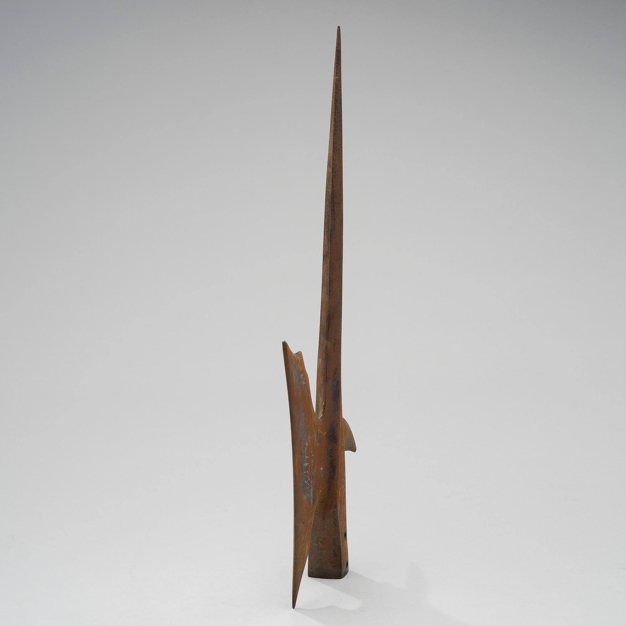 HILLEBARD, iron,  29th century.