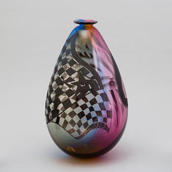 A glass vase by Kjell Engman, Kosta Boda, signed.