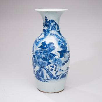 VAS, porslin, Kina 1800-talets senare hälft.