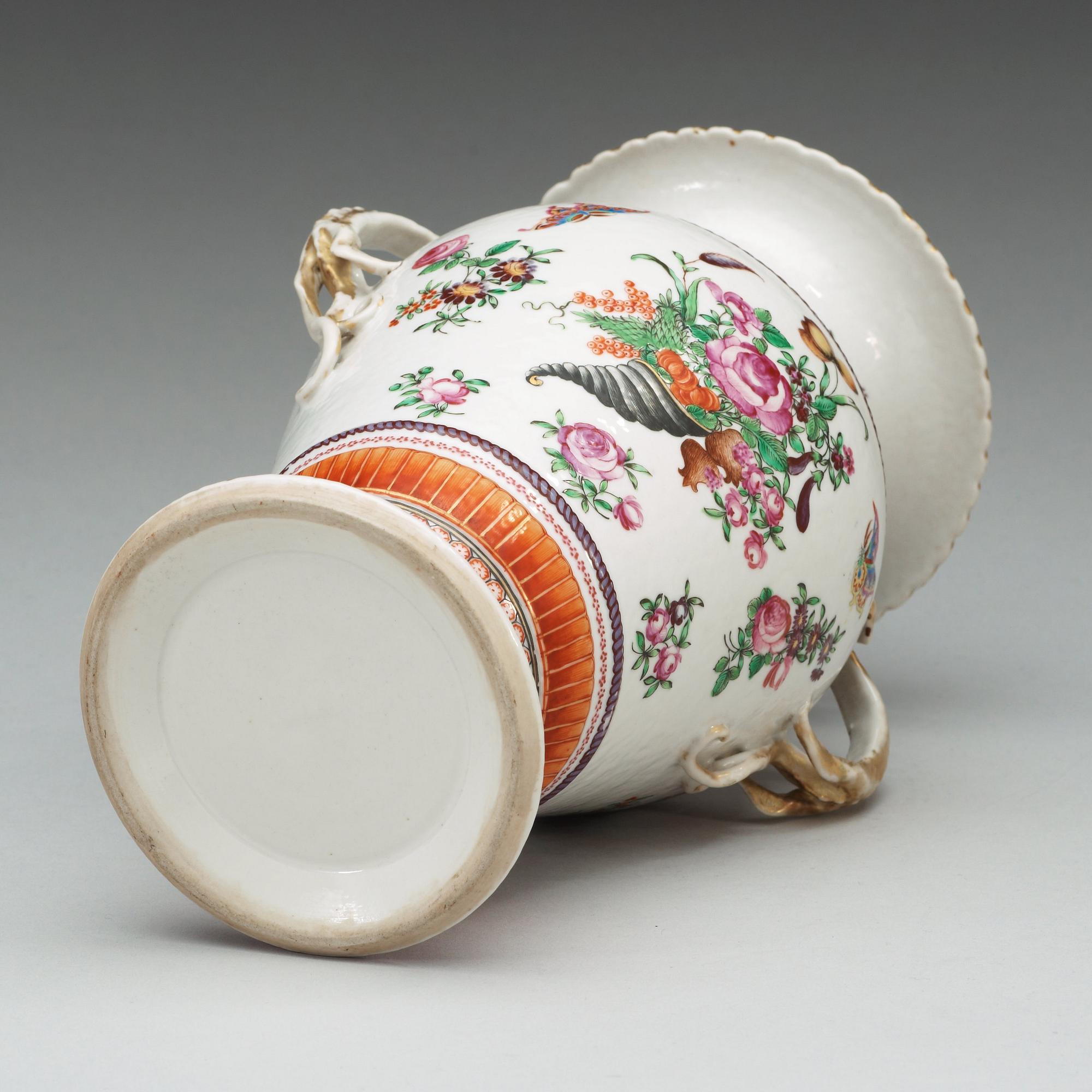 VAS, kompaniporslin. Qing dynastin, Qianlong (1736-1795).