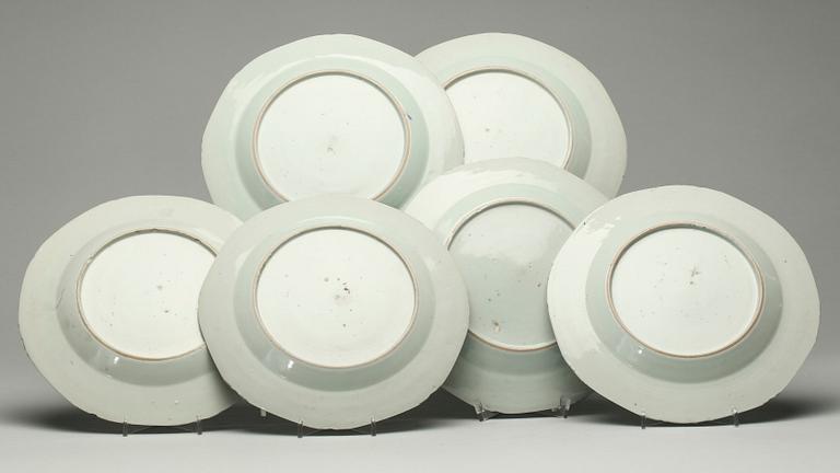 TALLRIKAR, 6 stycken, Kina, omkring 1800.