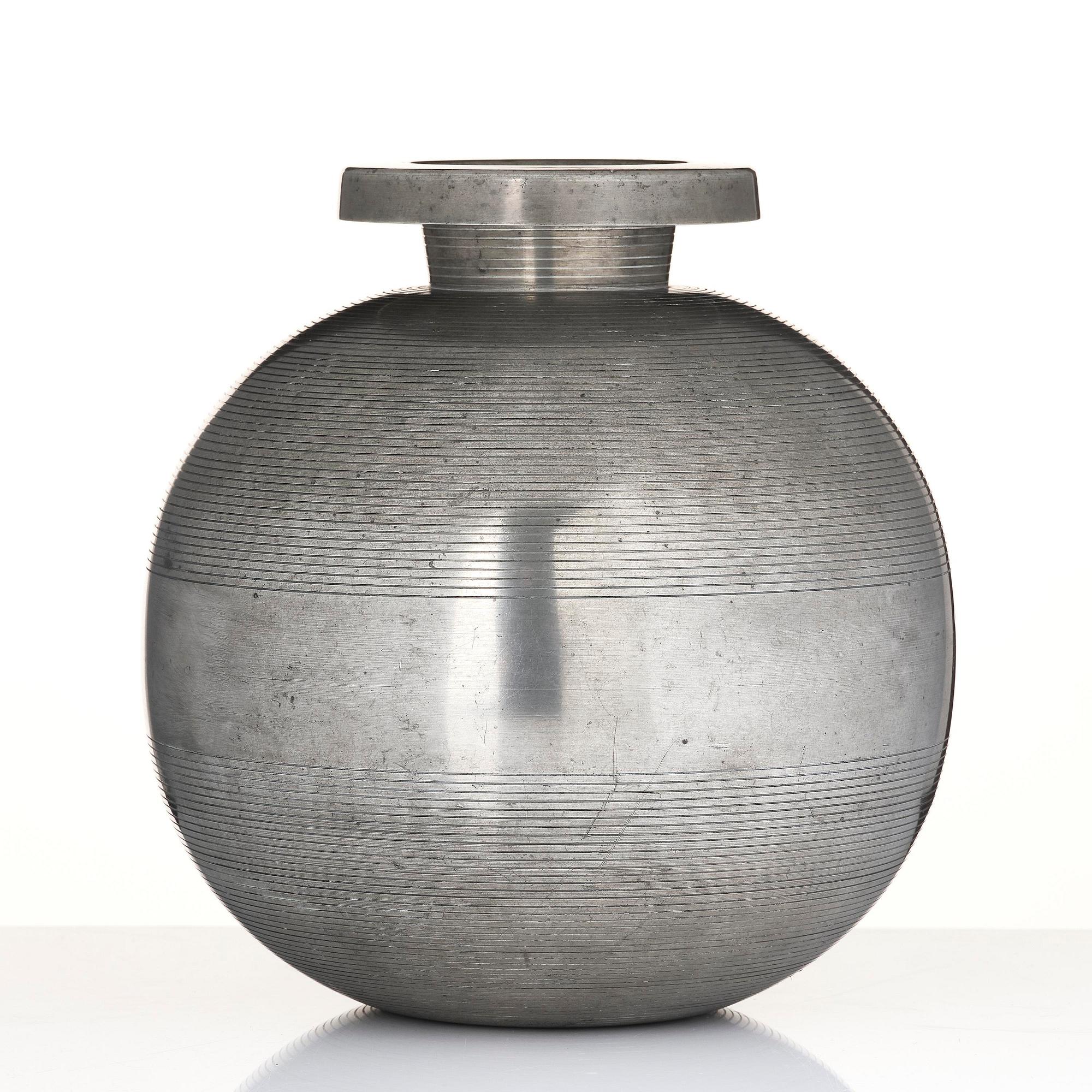 Sylvia Stave, a pewter vase model 5496, C.G. Hallberg, Stockholm, 1934.