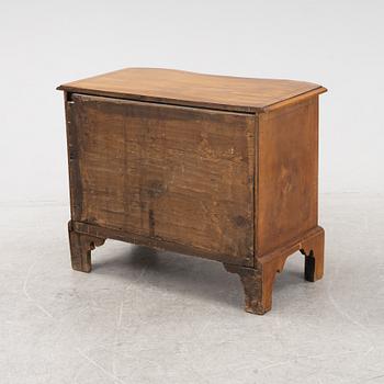 A Baroque commode, first part of the 18th Century.