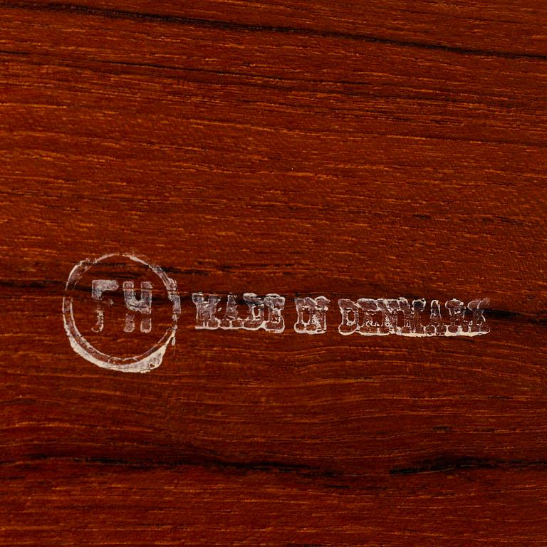 H. ENGHOLM & SVEND AAGE WILLUMSEN, brickbord, "4508", Fritz Hansen, Danmark.