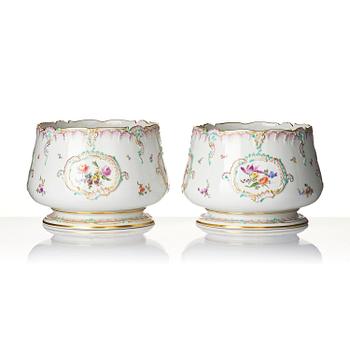 Ytterfoder, ett par, porslin. Meissen, 1890-tal.