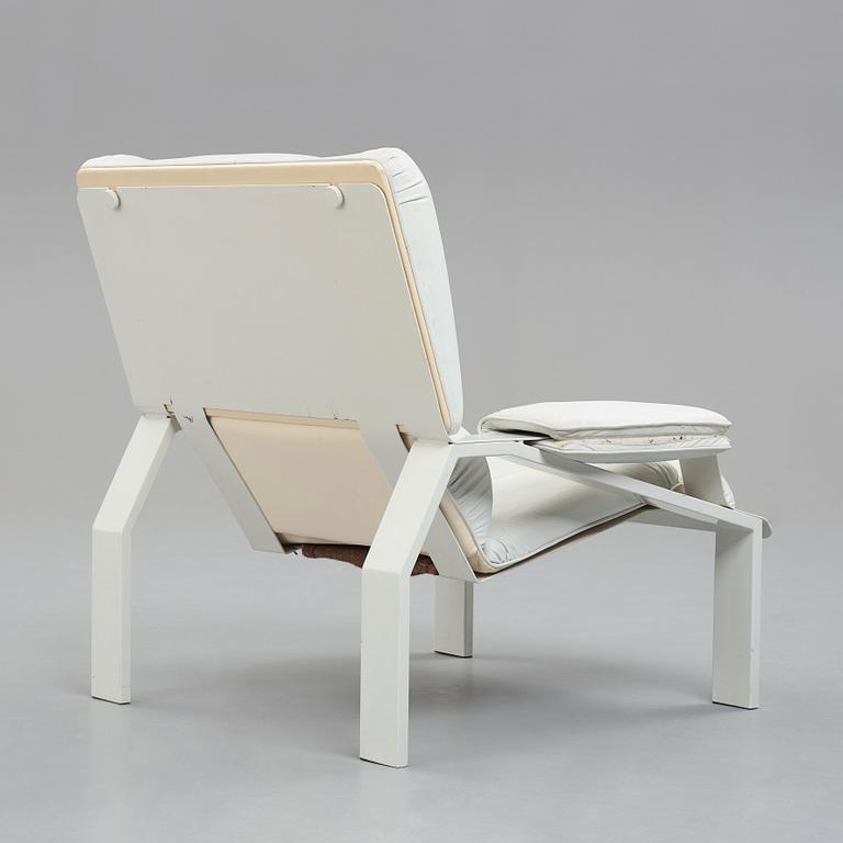 Joe Colombo, a "Lunar Excursion Module" easy chair by Bieffeplast, Italy 1970's.