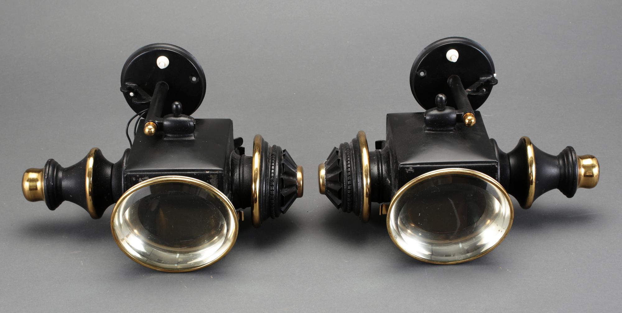 VAGNSLYKTOR, ett par, omkring tidigt 1900-tal.