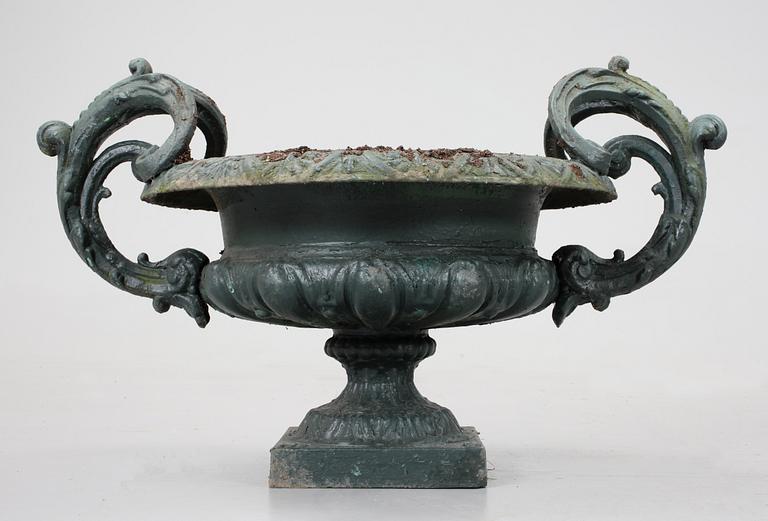 TRÄDGÅRDSURNA, gjutjärn, 1800/1900-tal.