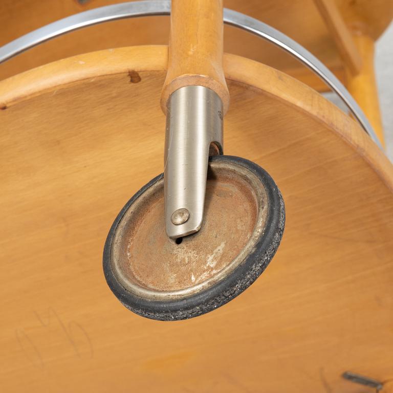 Axel Larsson, a serving trolley, model "1303", Svenska Möbelfabrikerna Bodafors, mid 20th Century.