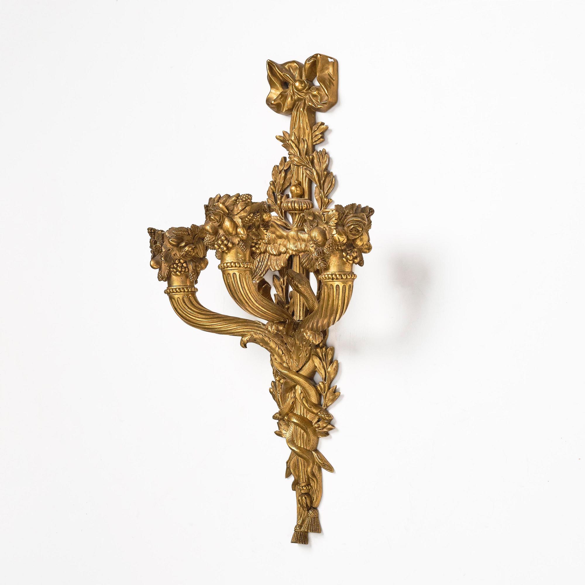 Applique, för tre ljus, Frankrike, 1800-talets mitt, Louis XVI-stil.