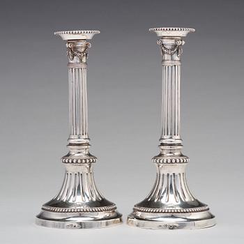 Johan Abraham Hallard, ljusstakar, ett par, silver, Stockholm 1794. Gustavianska.