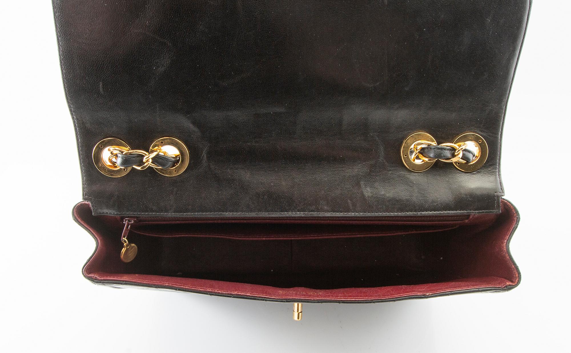 Chanel, bag, "Jumbo Single Flap Bag", 1994-96.