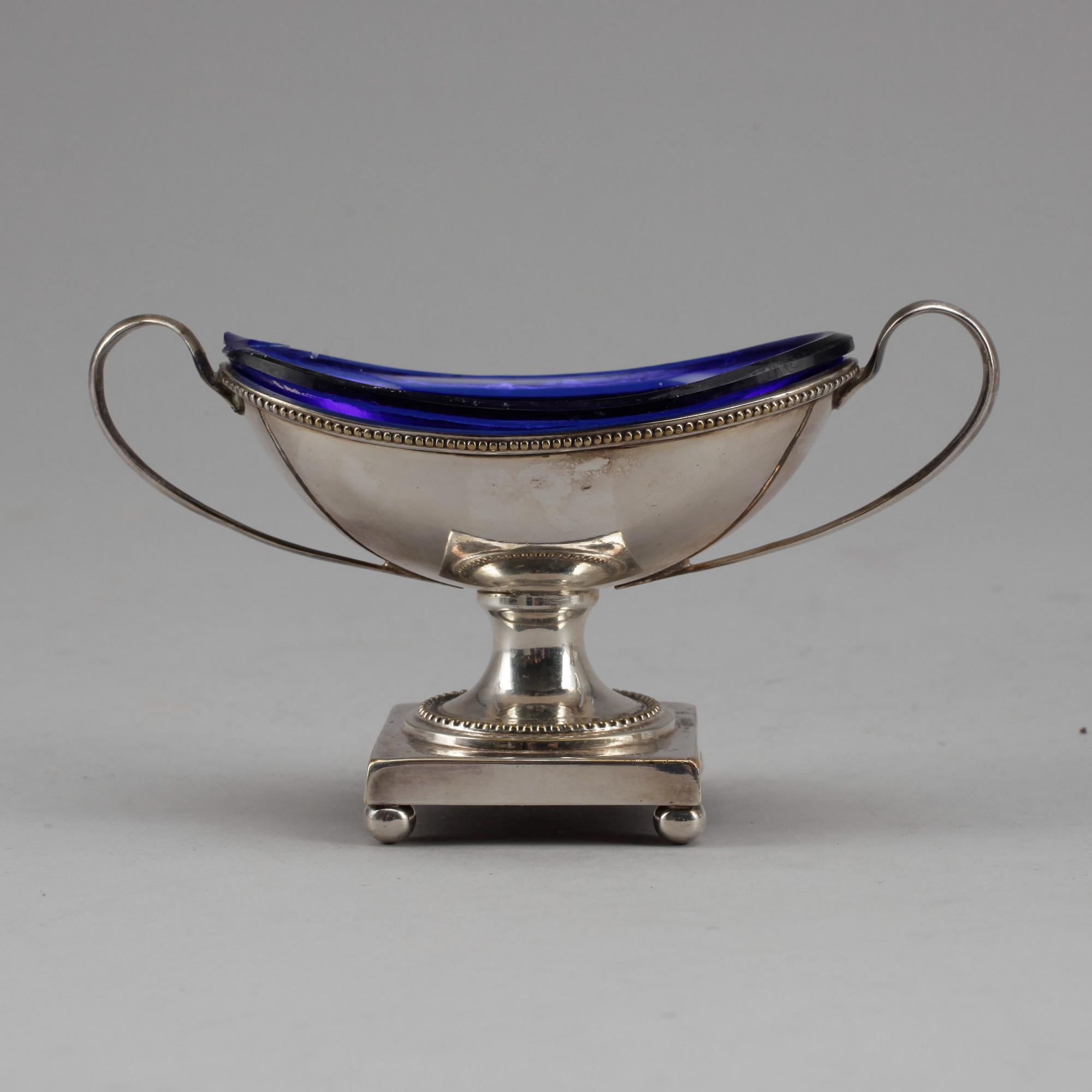 PARTI SILVER, 3 delar, bland annat CG Hallberg, Stockholm, 1895. Vikt ca 250 gram.