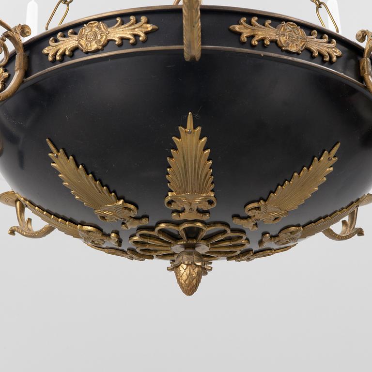 Ampel, empirestil, omkring år 1900.