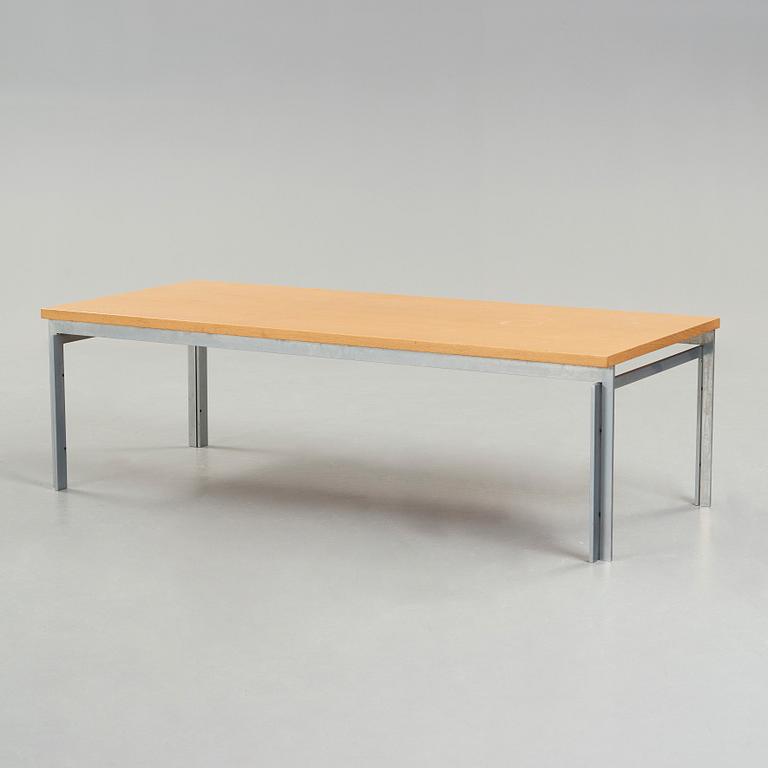 Poul Kjaerholm, A Poul Kjaerholm PK-59 oak top sofa table, E Kold Christensen, Denmark.