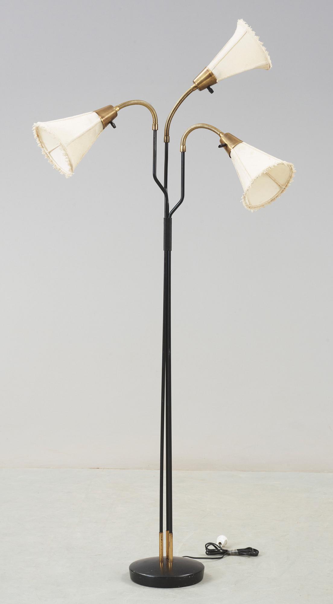 GOLVLAMPA, 1900-talets mitt.