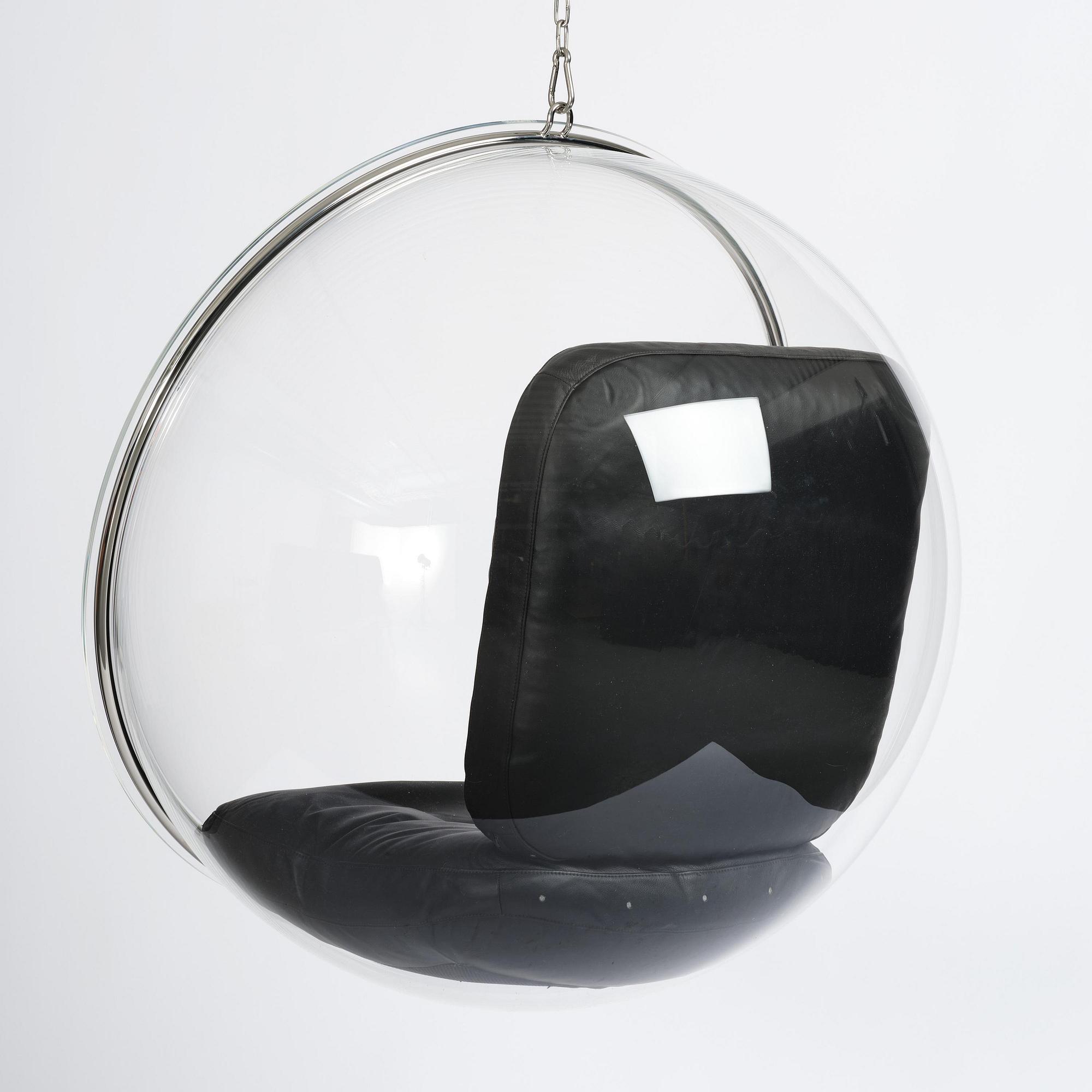 Eero Aarnio, hängfåtölj, "Bubble Chair", Eero Aarnio Originals, Finland, efter 2016.