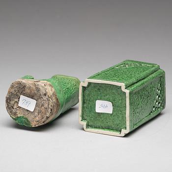 Two Chinese apple green glazed brush holders, Qing dynasty, 19th Century.