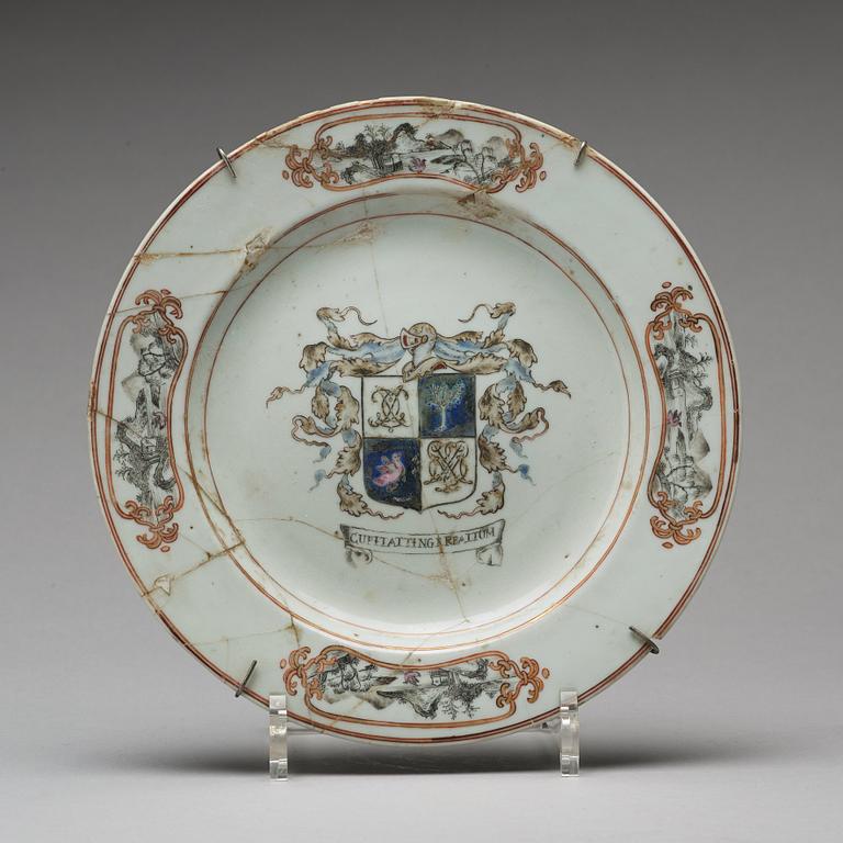 A set of four armorial dinner plates, Qing dynasty, Qianlong (1736-95).