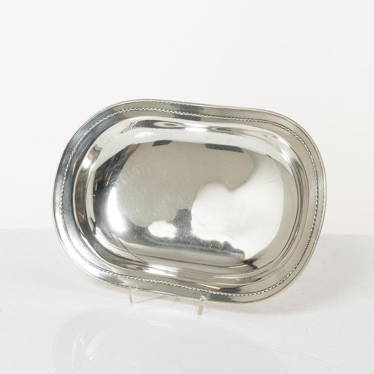 A Swedish silver bowl/dish, mark of Carl Fredrik Carlman, Stockholm 1932.