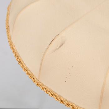 A mid-20th century ceiling light.