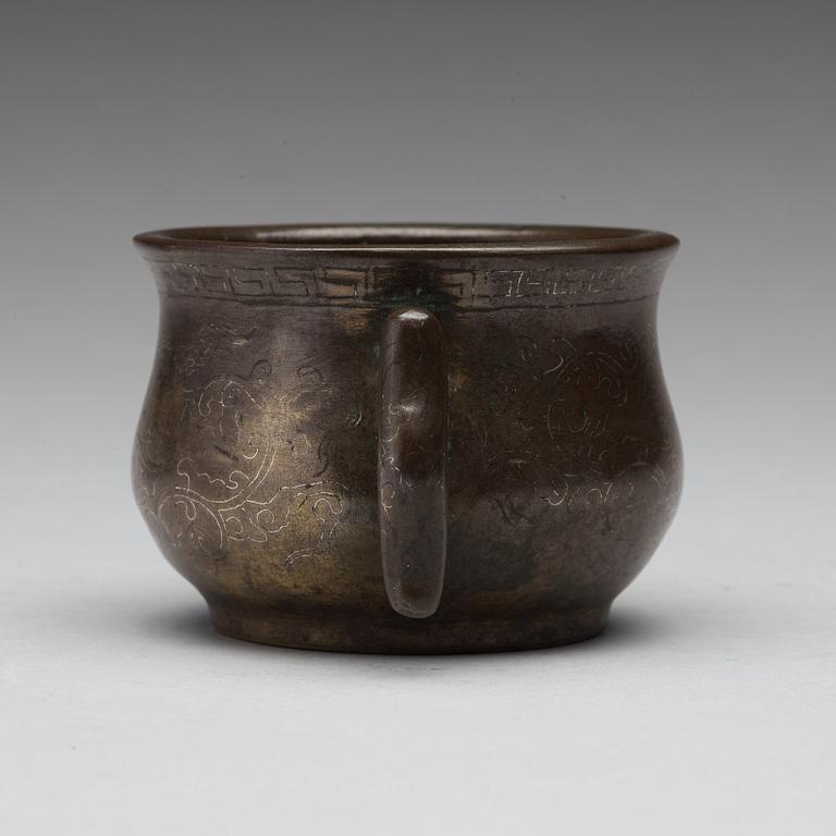 A silver inlay bronze censer, late Qing dynasty.