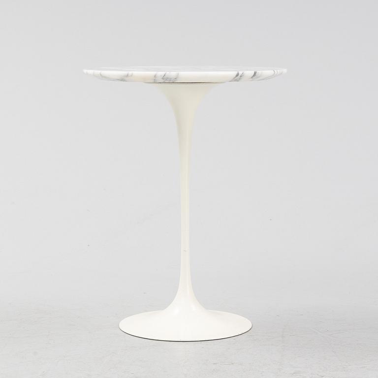 Eero Saarinen, a 'Tulip' side table, for Knoll International, USA, license manufacturing by NK Verkstäder 1965.