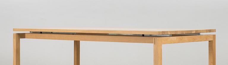 MATBORD, "Slitz", Möbelsnickarmästare Håkan Johansson, Olby Design sent 1900-tal.