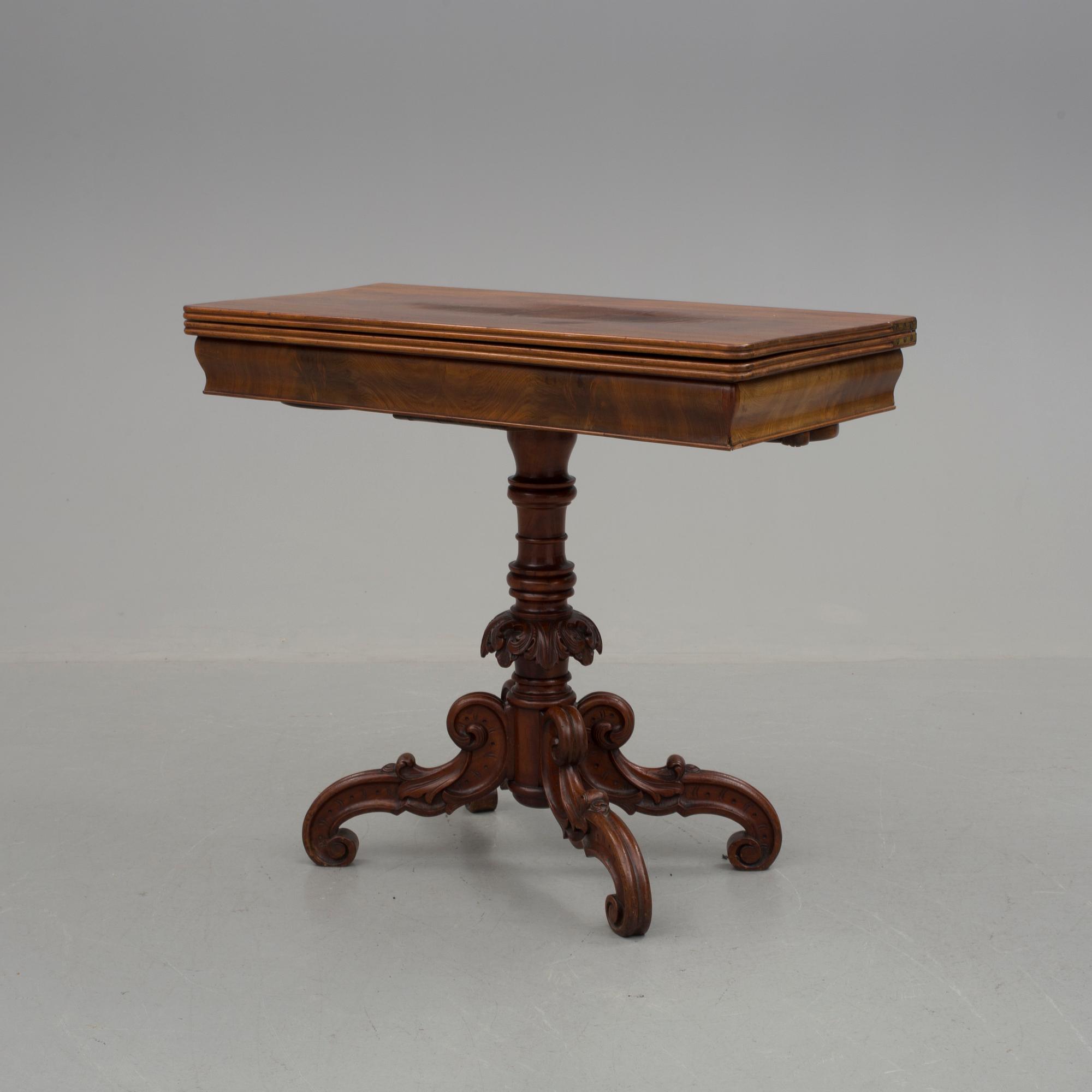 SPELBORD, nyrokoko, 1800-talets mitt.