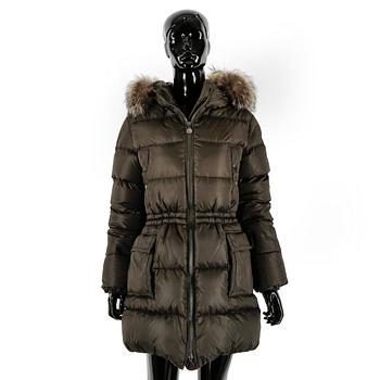 DUNJACKA, Moncler.