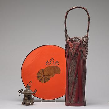 A Japanese tray, miniature pagoda and basket, early 20th Century.