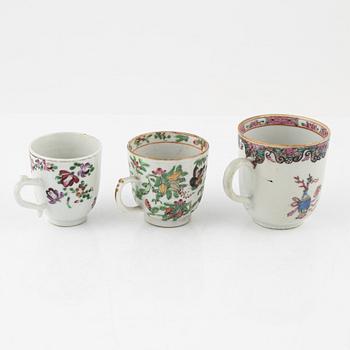 A group of thirteen porcelain pieces, China and Samson, France, 18th-20th Century.