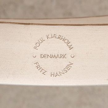 Poul Kjaerholm, armchairs, a pair, "PK22" for Fritz Hansen, Denmark, 2000.