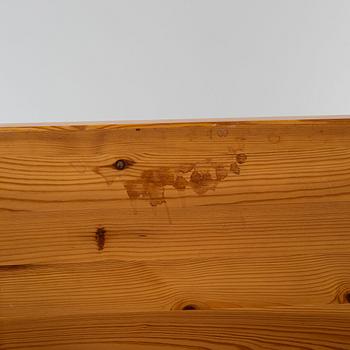Coffee table, pine, second half of the 20th century.