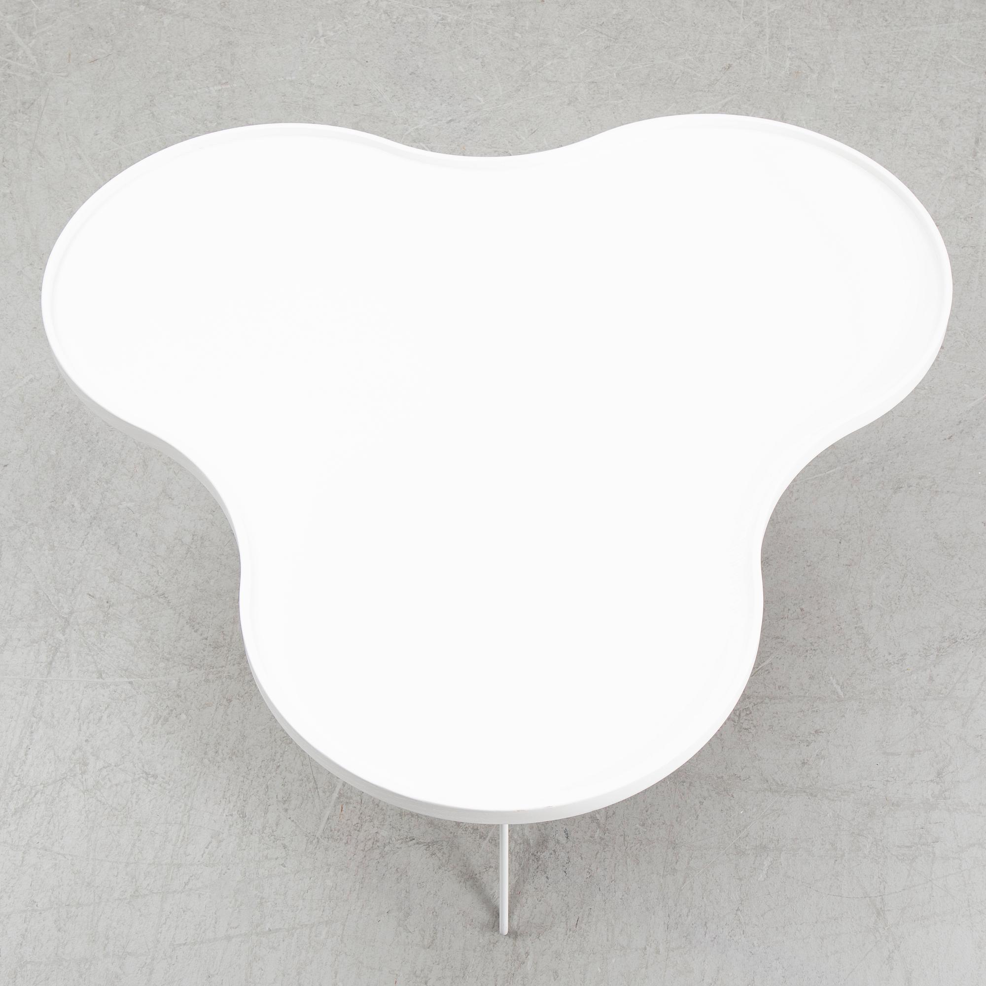 Christine Schwarzer, soffbord ”Flower”, Swedese.