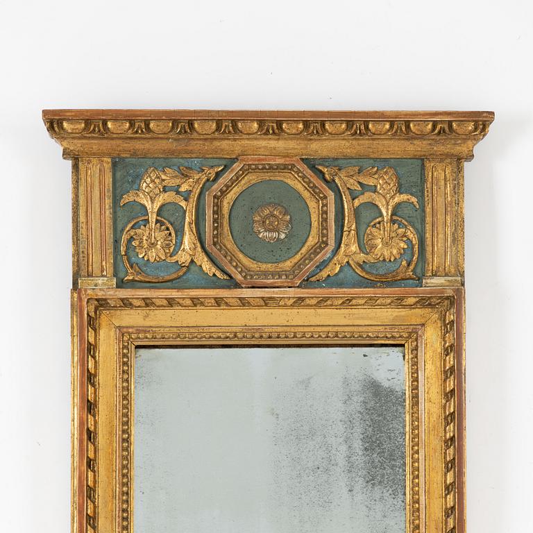 A late Gustavian mirror, circa 1800.