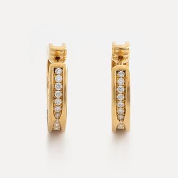 Bulgari a pair of earrings "B.zero 1" in 18K gold with round brilliant-cut diamonds.
