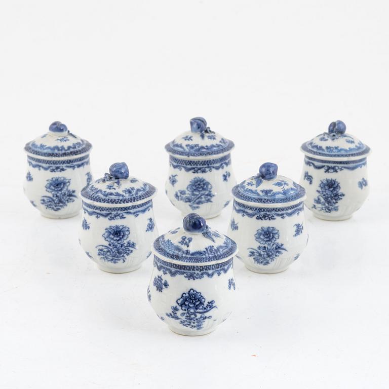 A set of six Chinese blue and white custard cups with covers, Qing dynasty, Qianlong (1736-95).