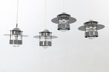 PENDELLAMPOR, 4 st, "Orbiter" av Jens Møller-Jensen för Louis Poulsen.