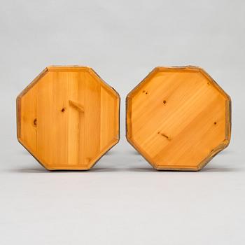 A pair of stools.