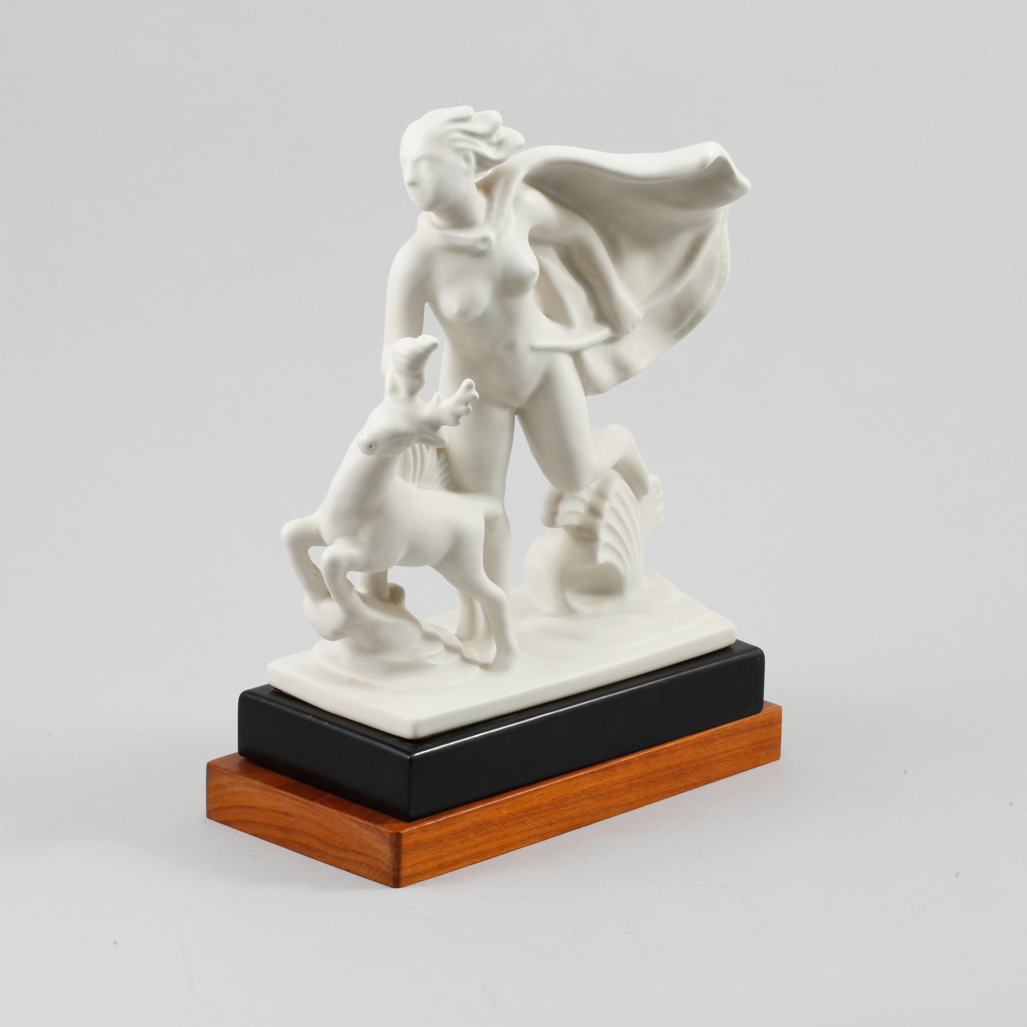 FIGURIN, flintgods, "Diana", Arthur Percy, Gefle Porslinsfabrik, 1900-tal.