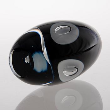 A 'Claritas' glass sculpture, signed Timo Sarpaneva, Iittala 1984.