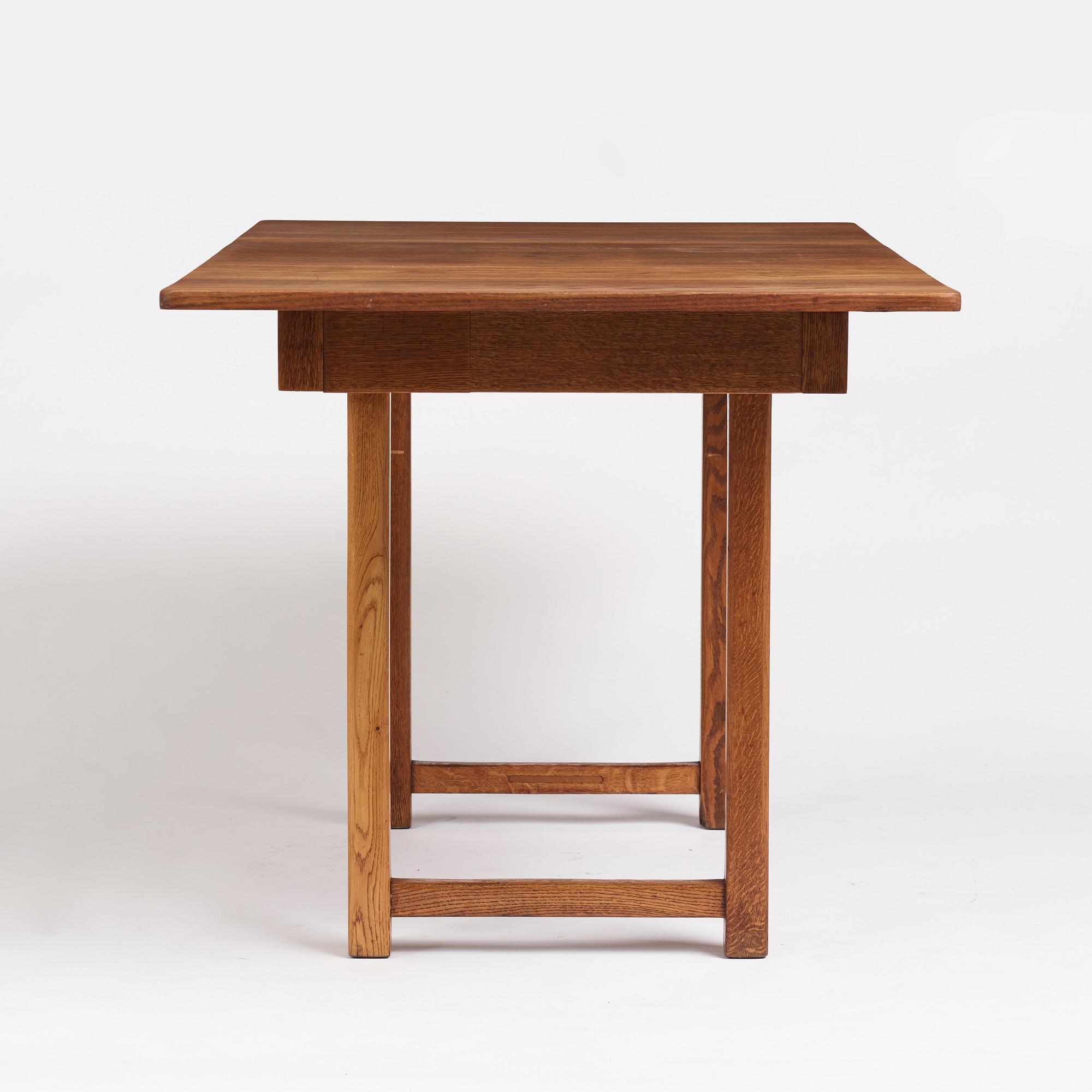 Carl Bergsten, attrobuted, a table, Nordiska Kompaniet1924 for Falkenberg Stadshotell.