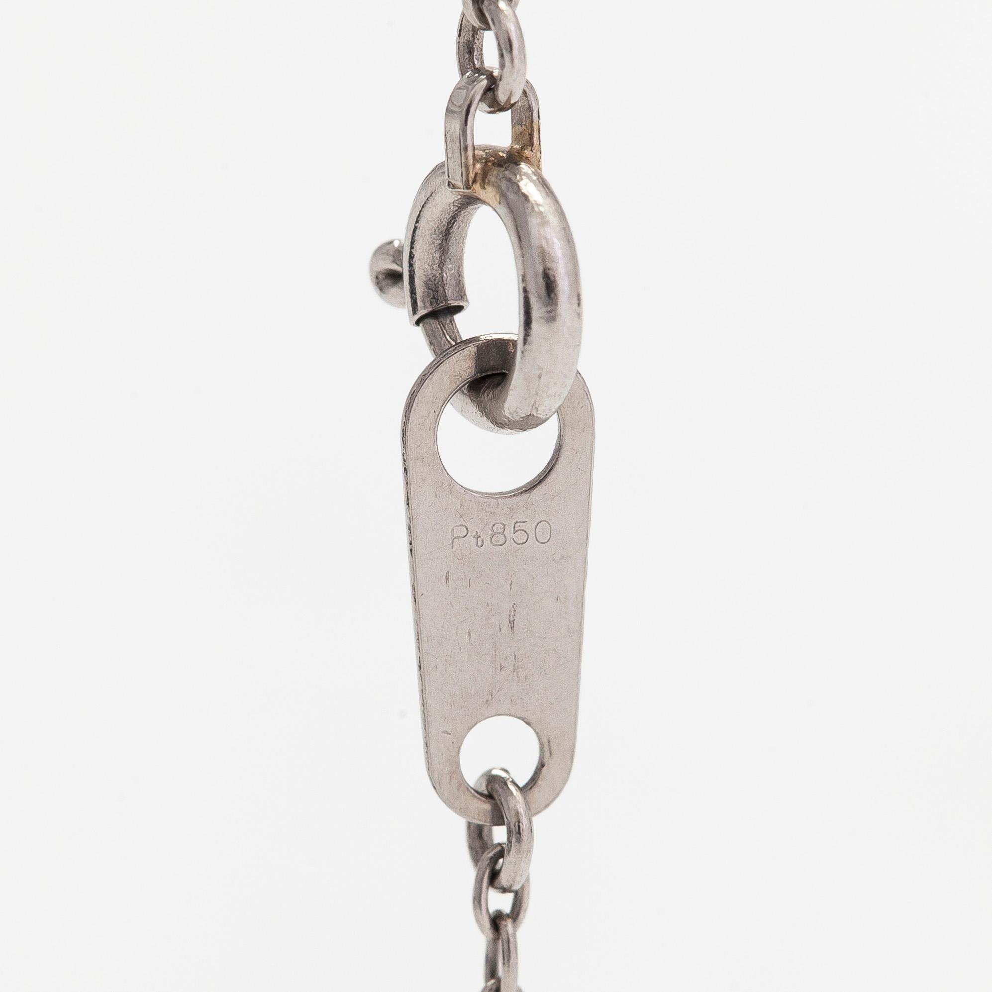 Kaulakoru, platina ja prinsessahiontainen timantti 0.12 ct.
