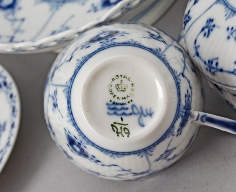 KAFFESERVIS, 31 delar, porslin, Musselmalet, Royal Copenhagen.